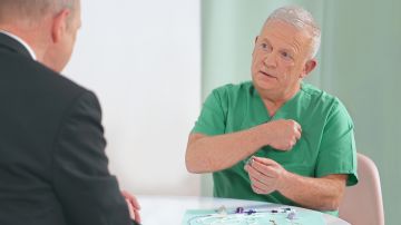 Fachliche Einblicke in die Portversorgung - Experteninterview mit Dr. med. Hennes